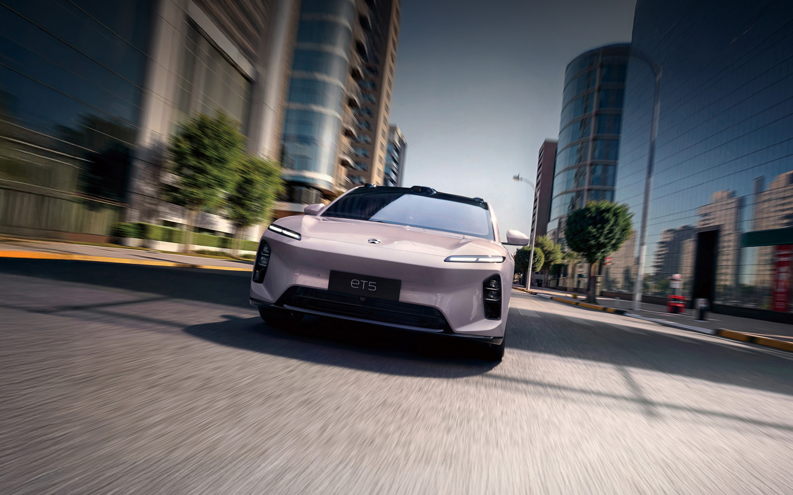 NIO ET5